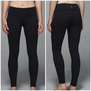 Lululemon Size 8 Wunder Under Luon Teeny Dot Black White Full Length